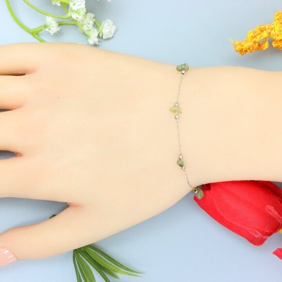 "Elegant & Trendy Bracelet, A Perfect Gift for Women, Thoughtful, EVCH1083 - Picture 7 of 11